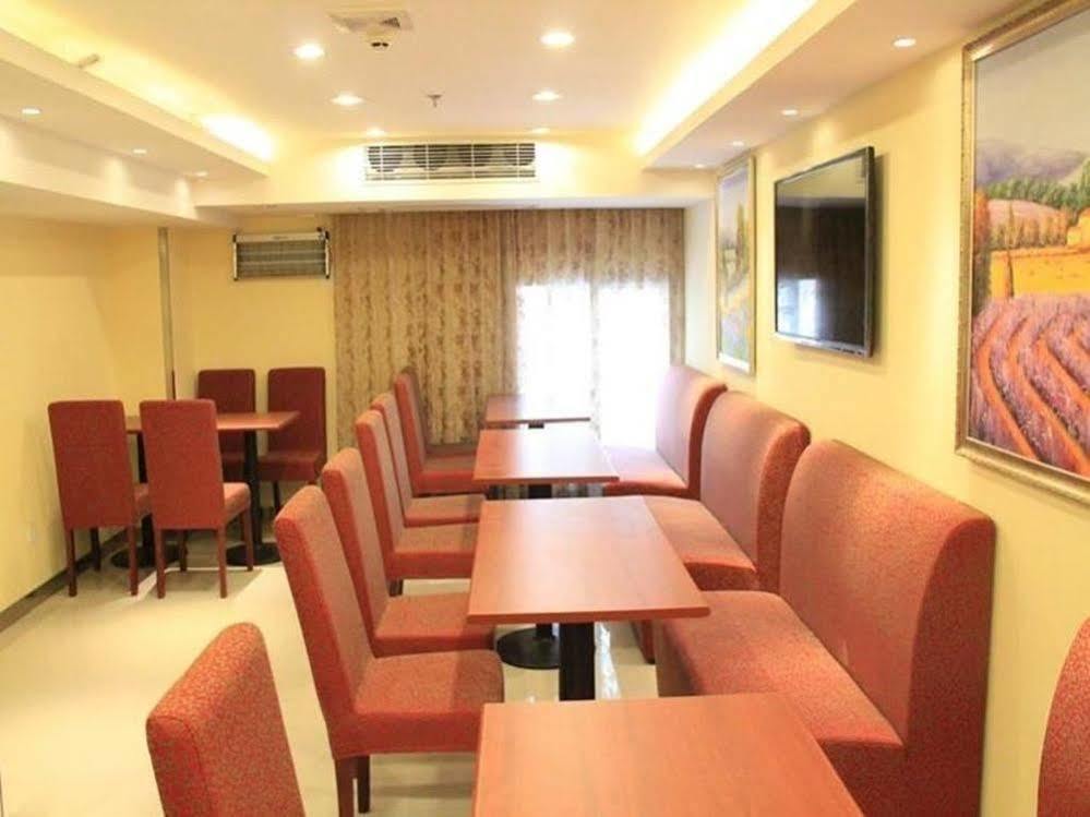 Hanting Express Shanghai Middle Sichuan Road Exterior photo